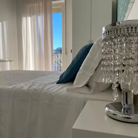 Taonasi Mazzaro Apartment